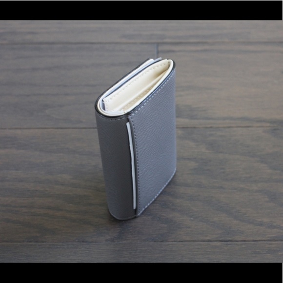 NWT Kate Spade Mikas Pond Christine Wallet - Grey - Picture 4 of 4